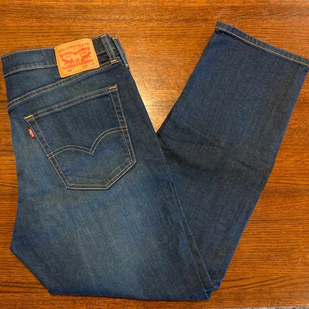 Levi’s 541 Athletic Taper Men’s Jeans 36x32
